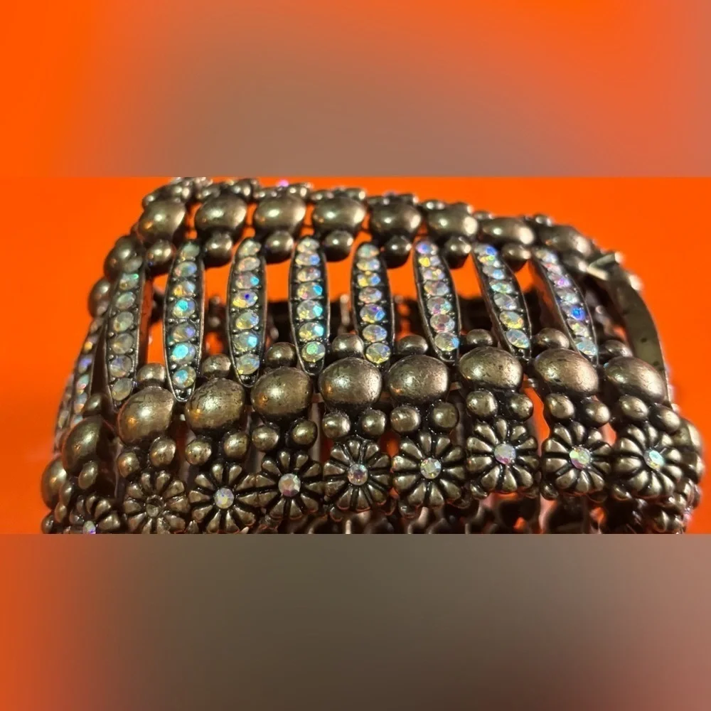 Vintage antique brass expandable multi rhinestone stretchy bracelet one size